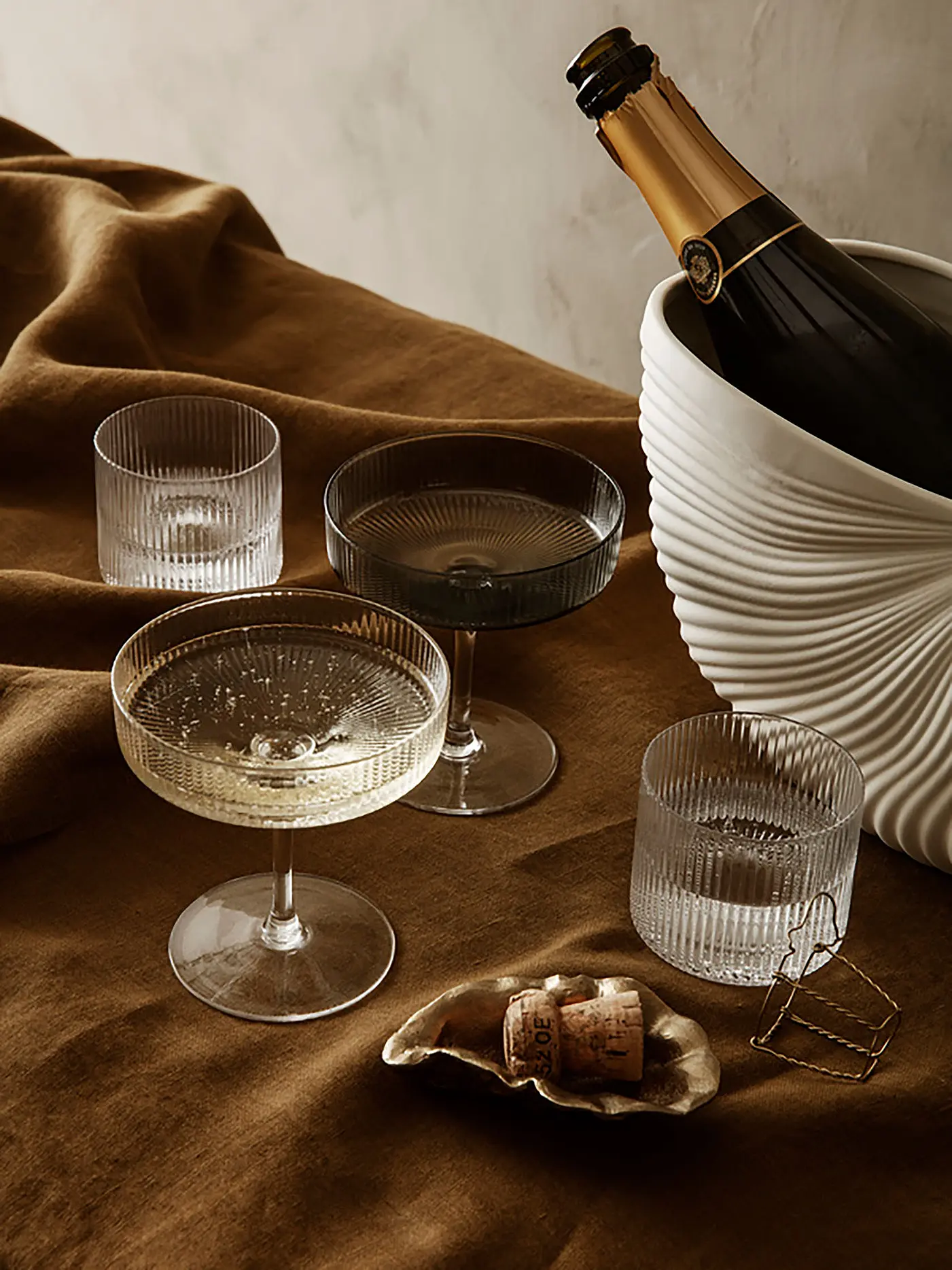 FERM LIVING | Champagnerglas 2er Set RIPPLE | 